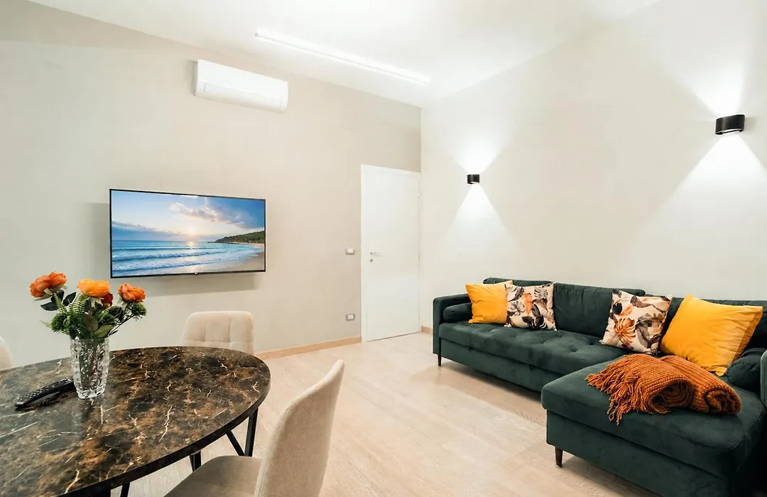Casa Nicola - Modern 2Br Apt In Trastevere, Central Rome-1